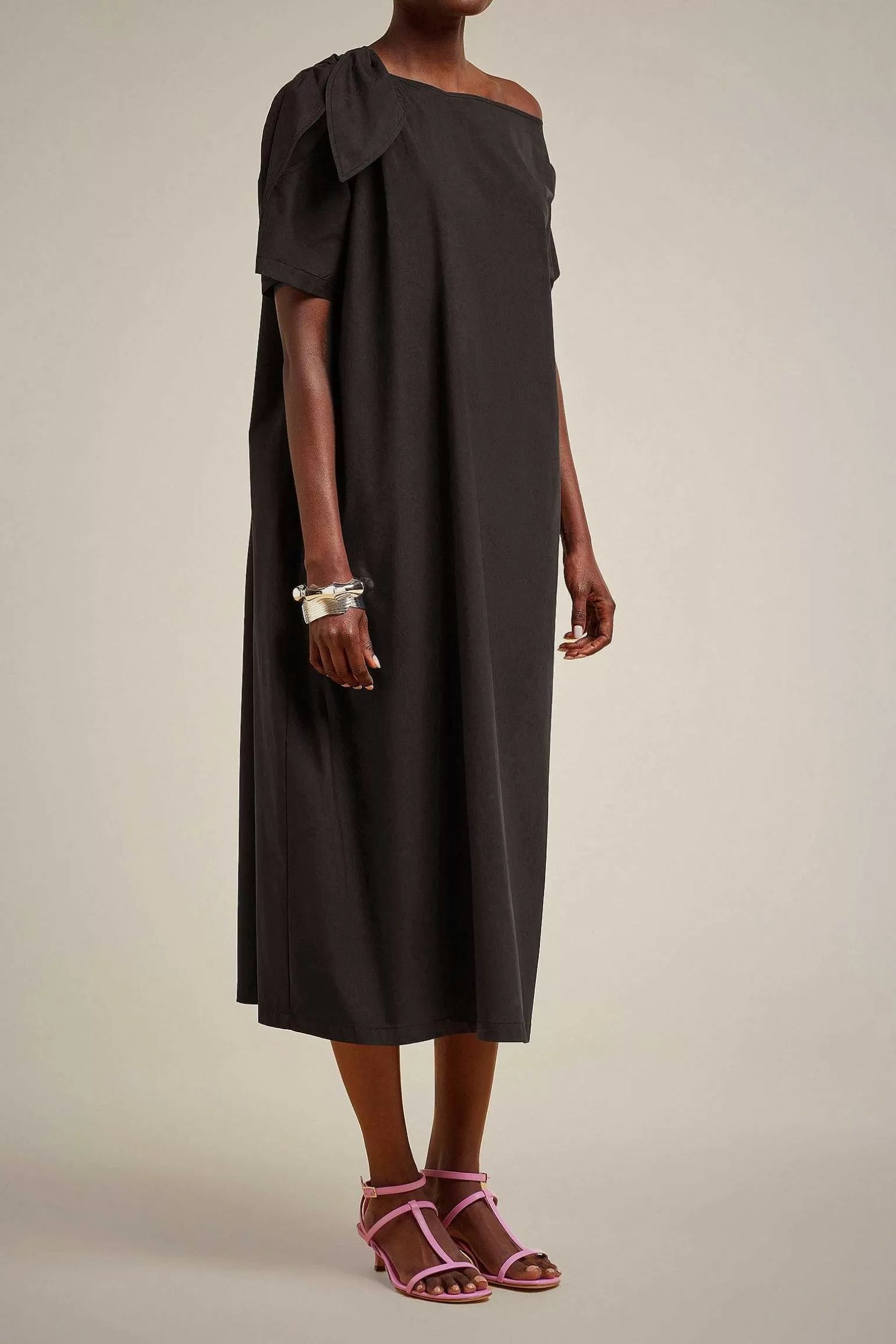 Shop Liviana conti Abito Monospalla Bianco | Albicocca | Marea | Notte
