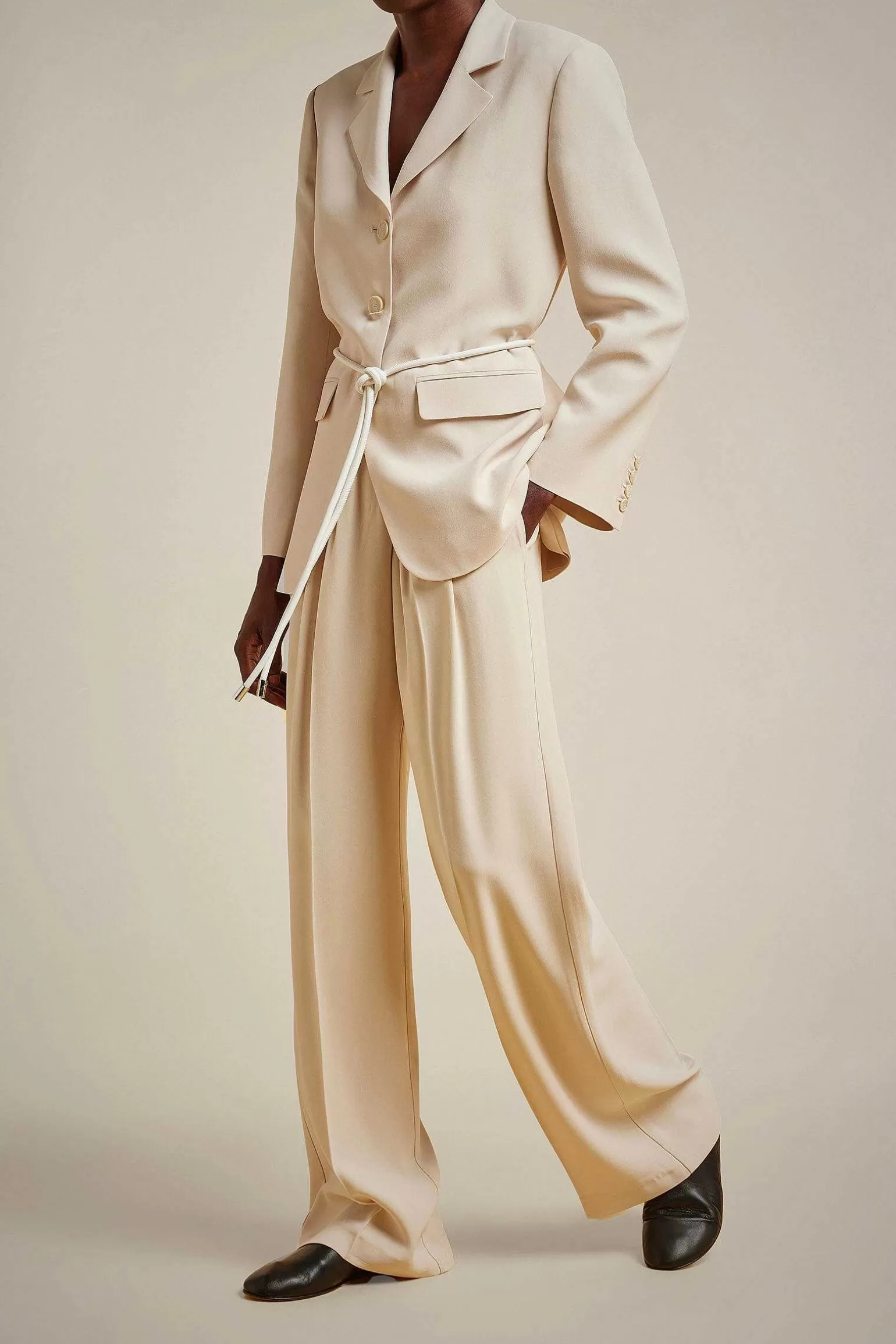 Store Liviana conti Blazer Monopetto Mango | Latte D'Avena | Nero