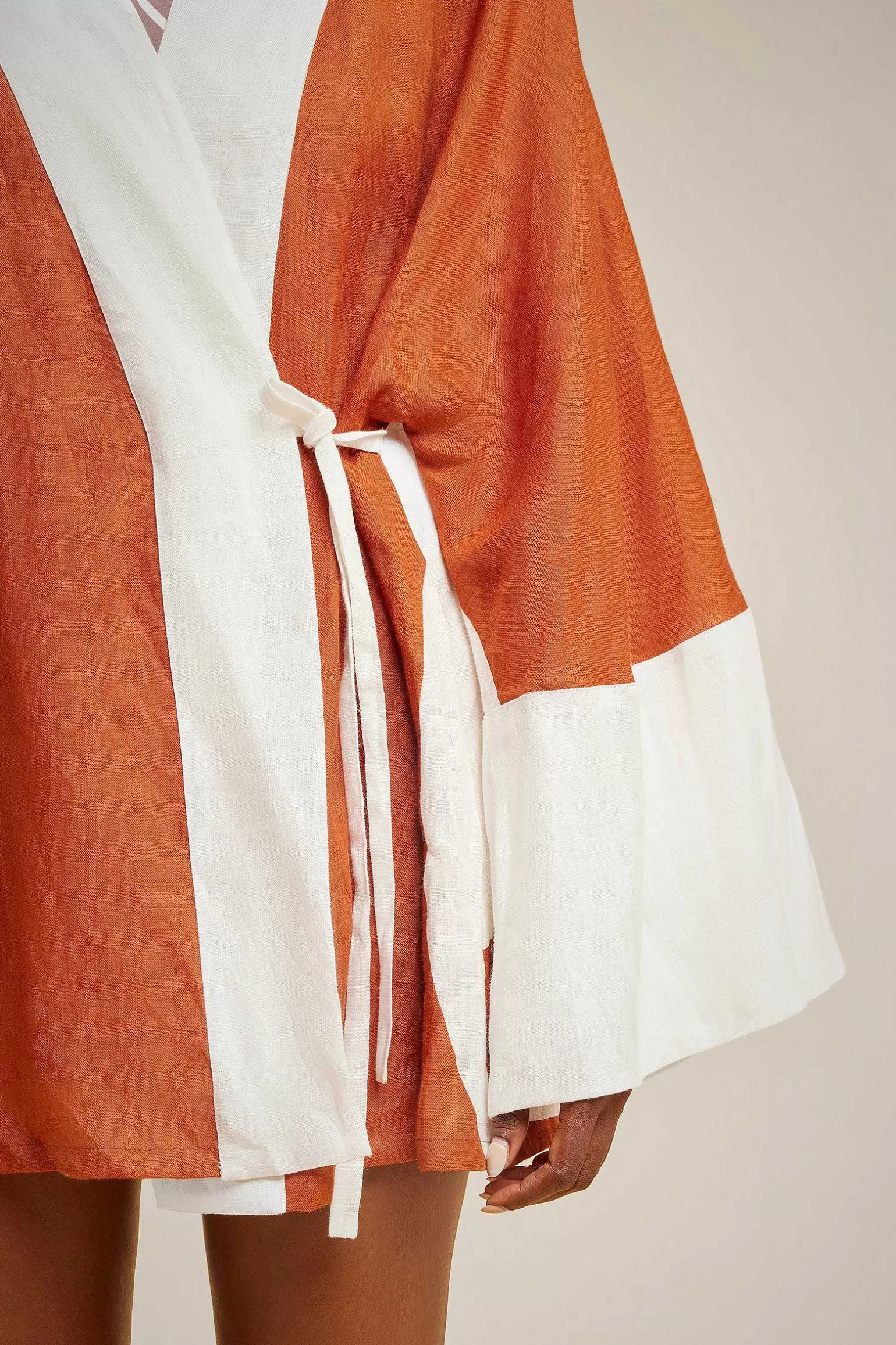 Hot Liviana conti Kimono Corto Graffito Nero/Bianco | Pois Ruggine/Bianco