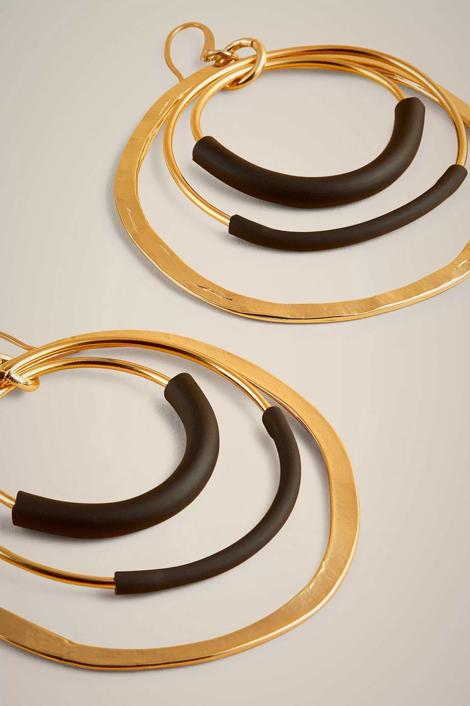 Cheap Liviana conti Orecchini Cerchio Nero/Oro