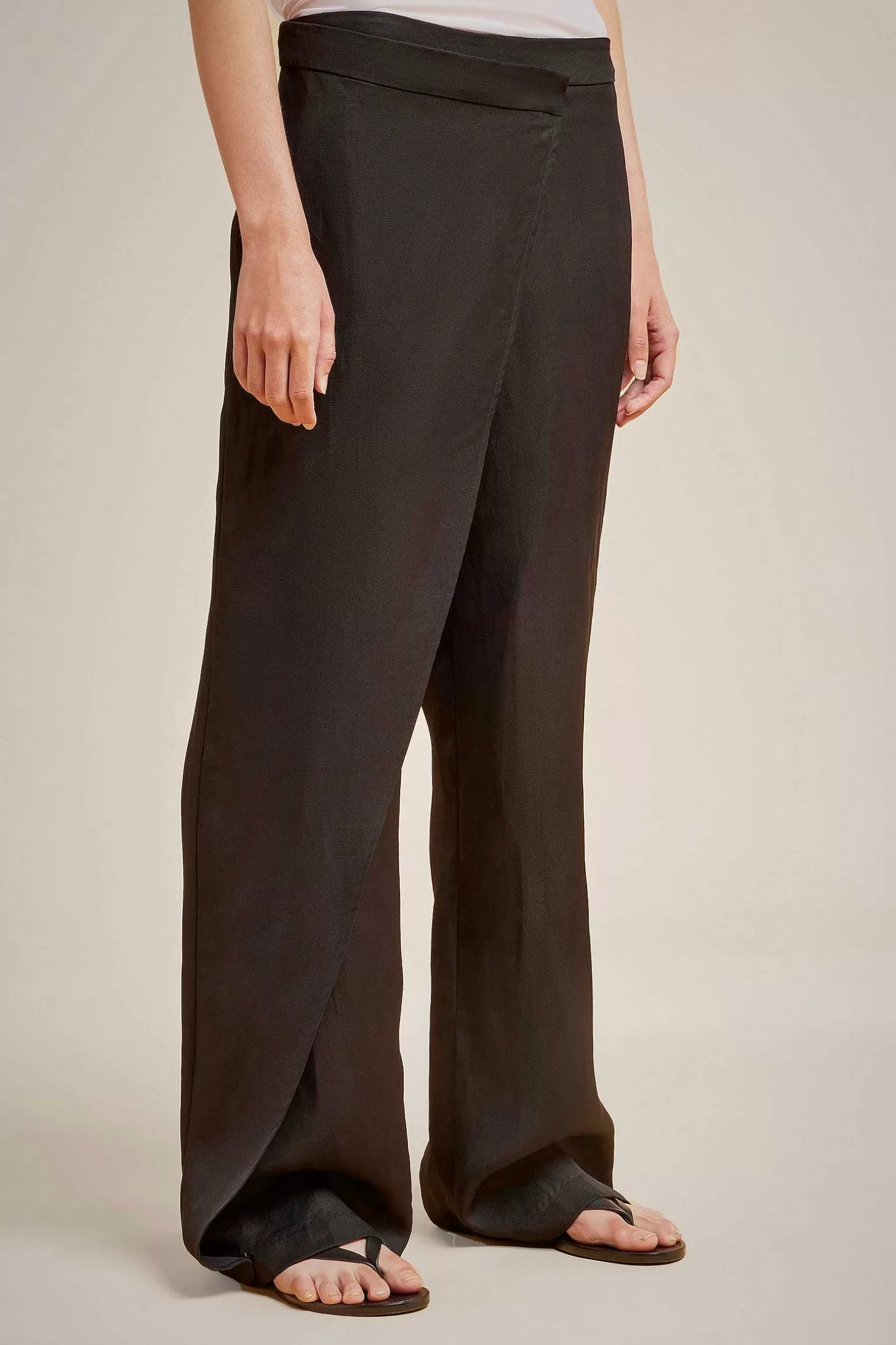 Cheap Liviana conti Pantalone Nero