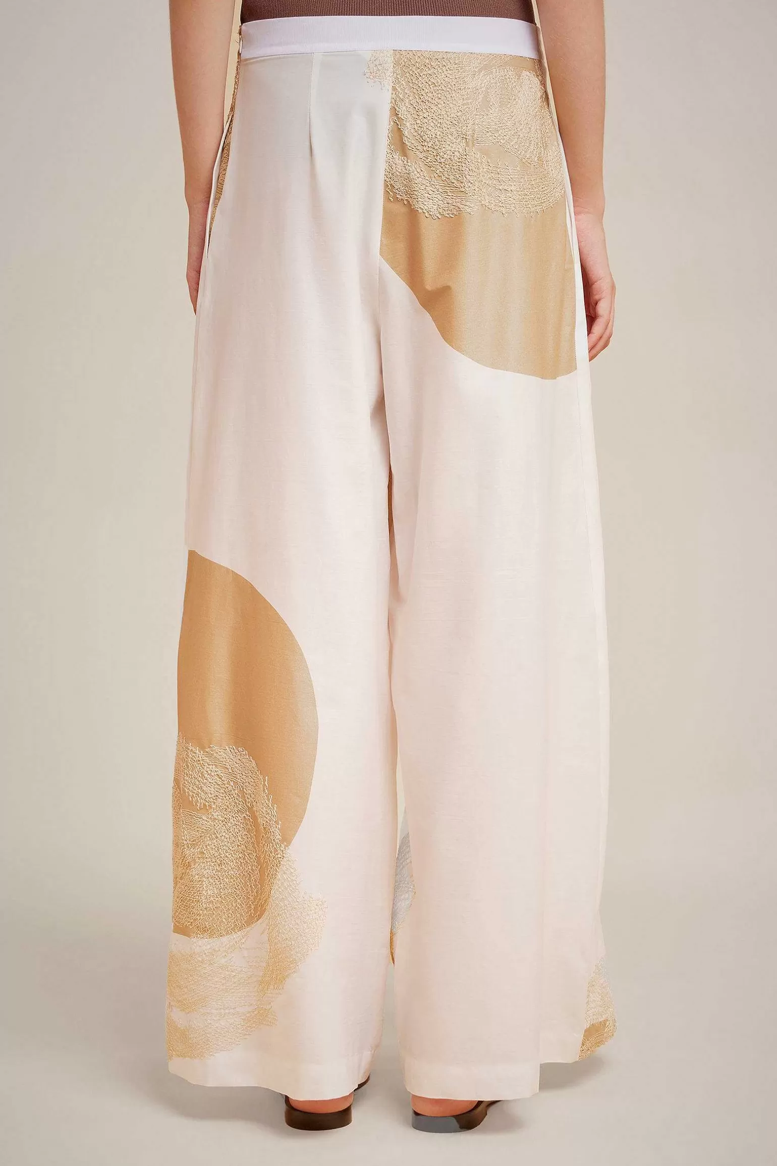 Shop Liviana conti Pantalone Pois Bianco/Calce