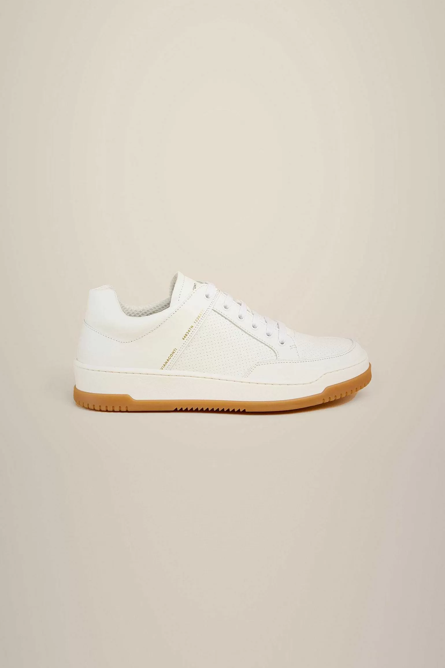 Shop Liviana conti Sneakers Allacciata Bianco
