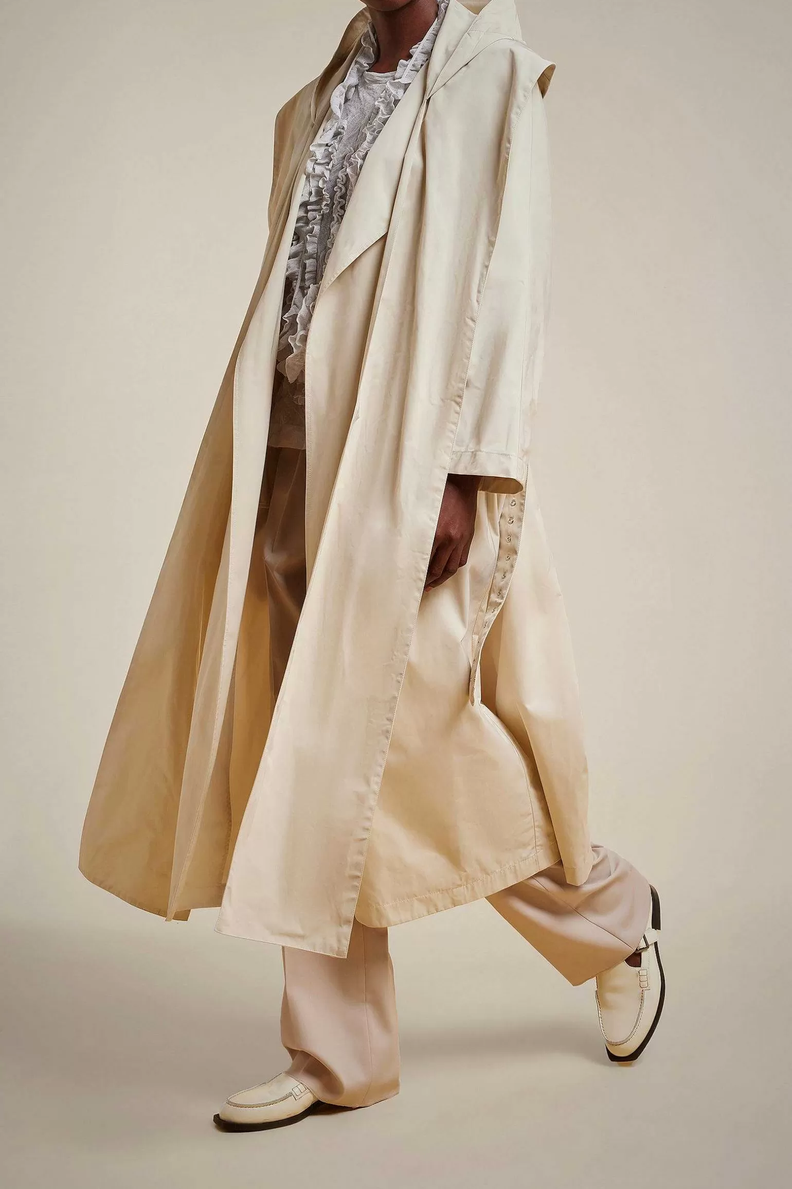 Hot Liviana conti Trench Con Cappuccio Pomice | Notte